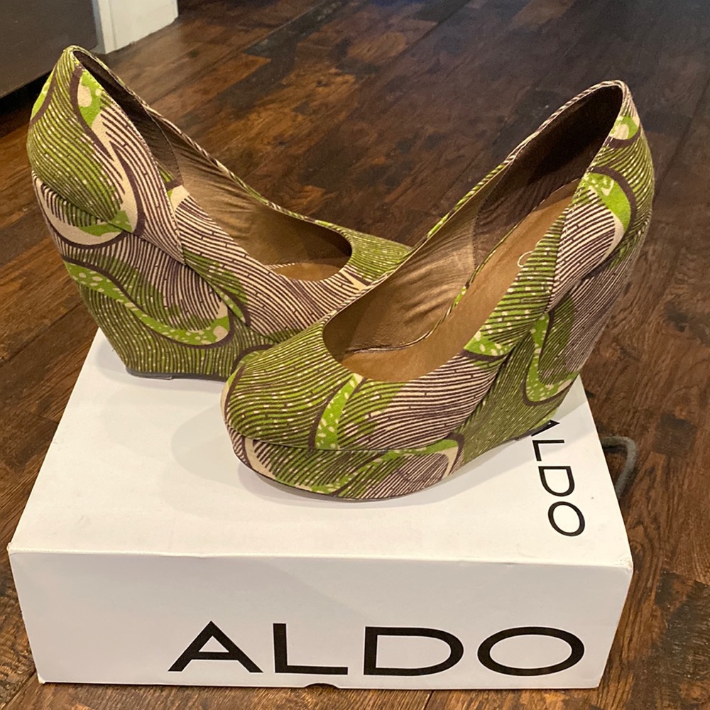 Platform heel